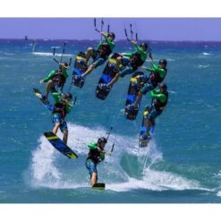 Casque De Protection Unisexe Kitesurf Et Sport Nautiques OCEAN DELPHN Noir -Magasin De Surf casque de protection unisexe kitesurf et sport nautiques ocean delphn noir 3